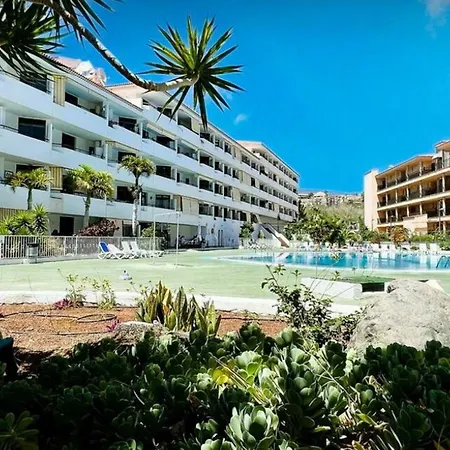 Stylish Los Cristianos Apartment * لوس كريستيانوس