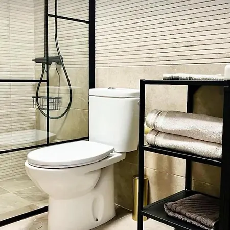 Stylish Los Cristianos Apartment لوس كريستيانوس